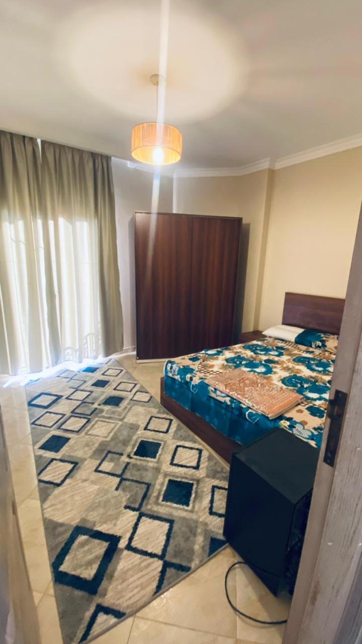 Apartment British